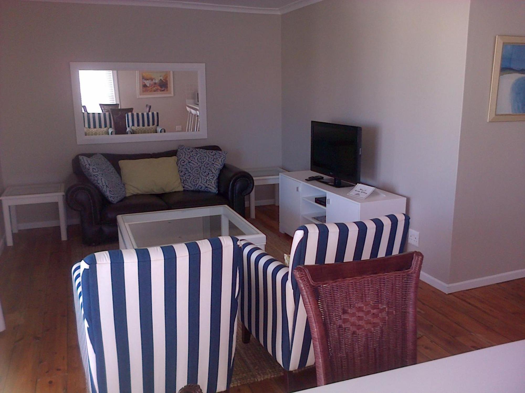 Apartamento Kenjockity Self Catering Hermanus