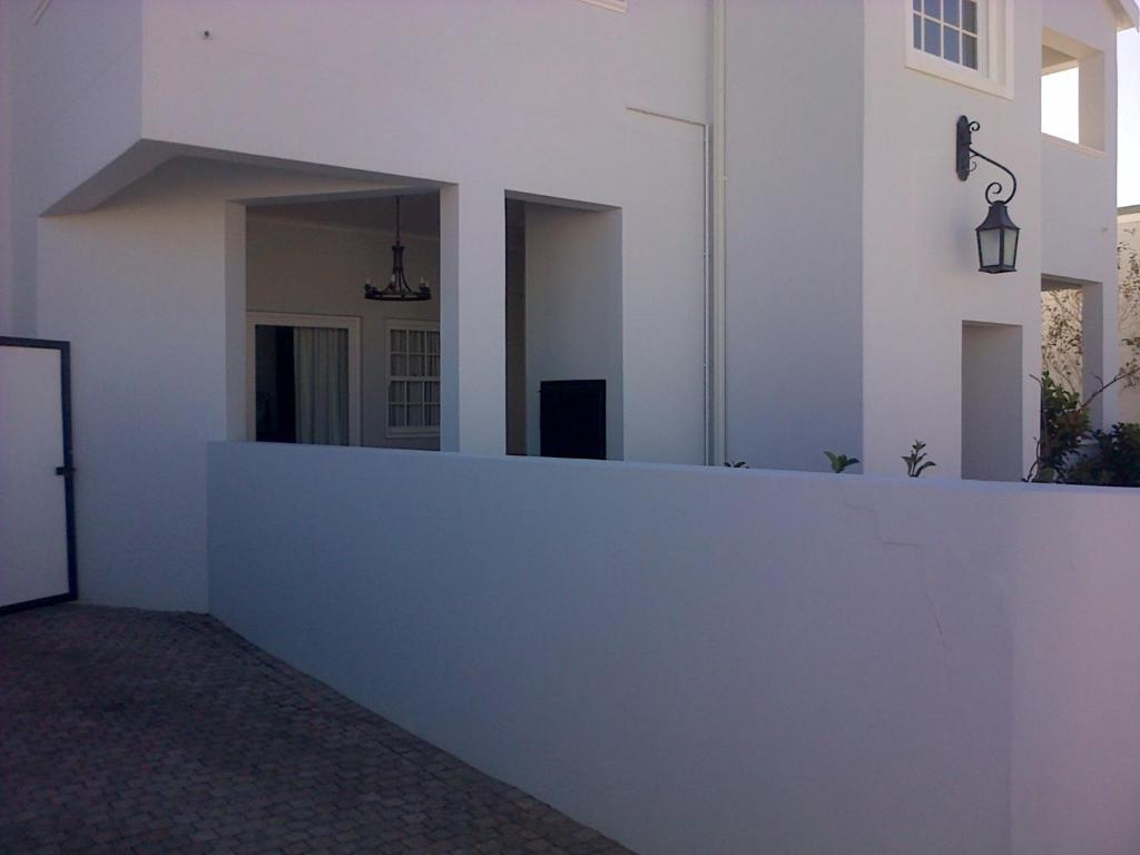 Kenjockity Self Catering * Hermanus